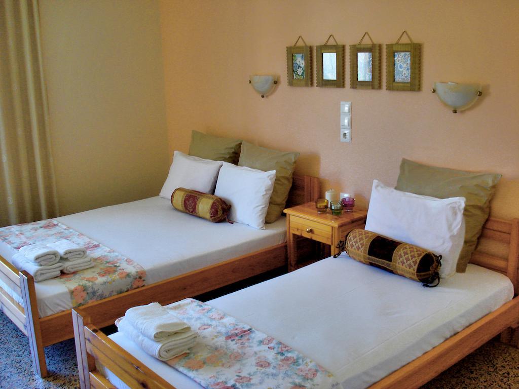 Kochili Apartments เนออส ปีร์กอส ห้อง รูปภาพ
